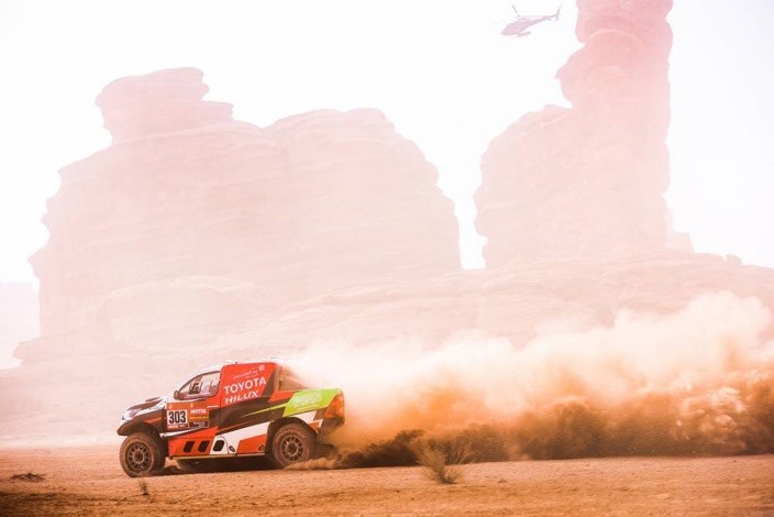 Dakar 2021 – Etapa 10: Al-Rajhi consigue su segundo triunfo, Peterhansel todavía más cerca de la corona