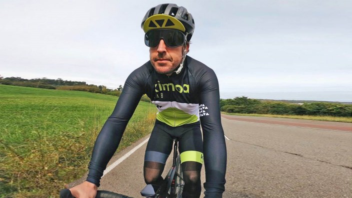 Alonso sufre un accidente y pone en duda su debut con Alpine