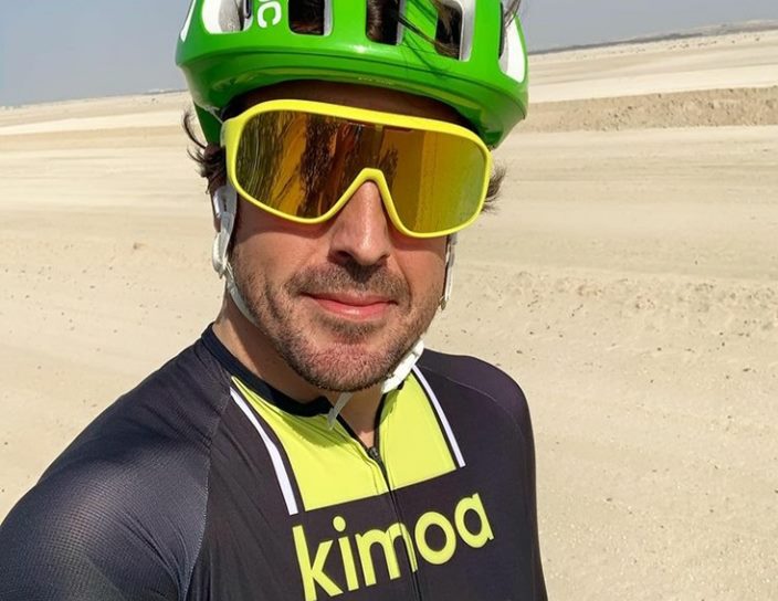 Briatore avisó a Alonso: “Ir en bici por carretera es demasiado peligroso"