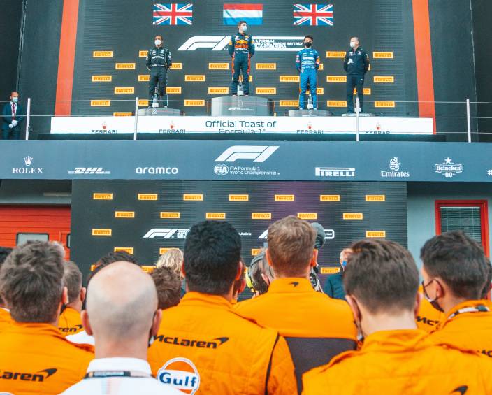 McLaren confía en tener más días de test en 2022