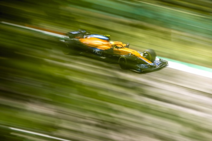 Sábado en Emilia Romaña – McLaren: los límites de pista penalizan a Norris
