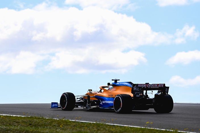 Viernes en Portugal – McLaren, un tanto inestable