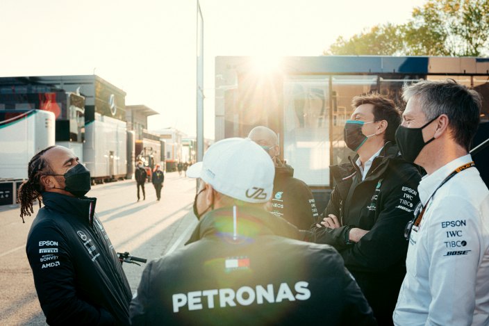 Wolff confiesa que llegó a pensar en que no puntuarían en Imola