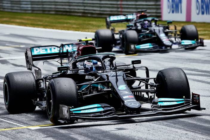 Viernes en Austria – Mercedes intenta mejorar