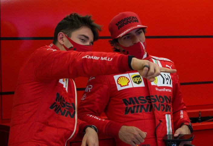 Leclerc elogia a Sainz: "Es un tipo muy inteligente"