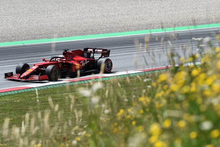 Sábado en Austria- Ferrari lejos de su objetivo en clasificación