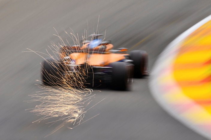 Viernes en Bélgica - McLaren se pierde en la media tabla