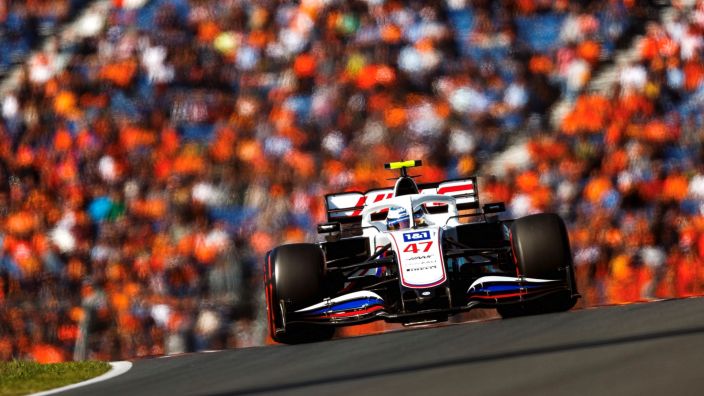 Sábado en Holanda - Haas cierra el pelotón