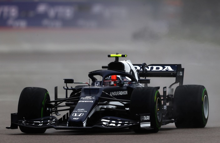Domingo en Rusia – AlphaTauri no consigue puntuar en una carrera con final dramático