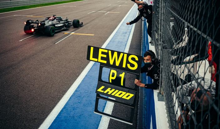 Domingo en Rusia - Mercedes lleva a Hamilton al centenario