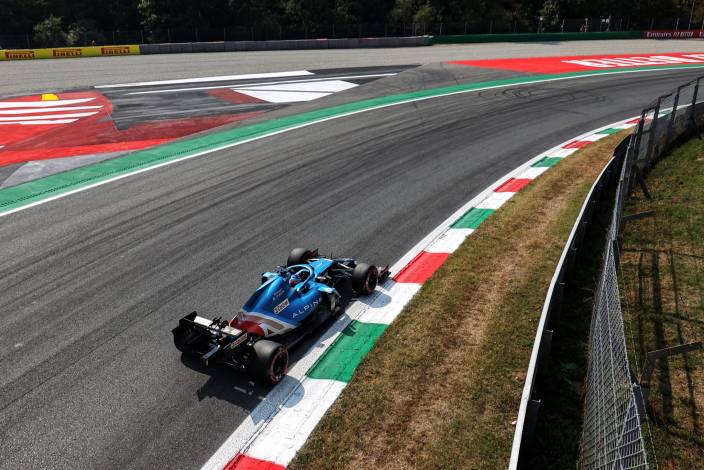 Sábado en Italia - Alpine gana posiciones en 'The Sprint'