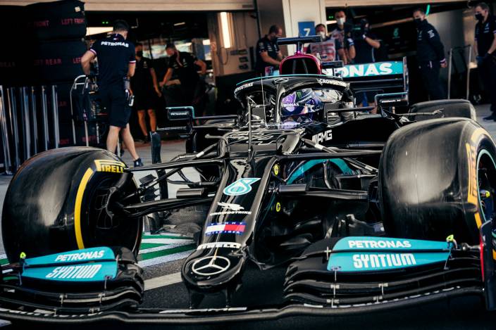 Viernes en Rusia - Mercedes se reafirma en Rusia