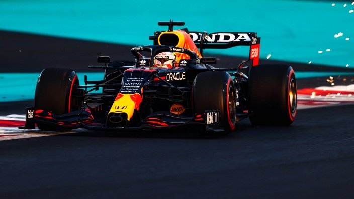 Max Verstappen largará en pole y Lewis Hamilton lo hará desde el 2do lugar