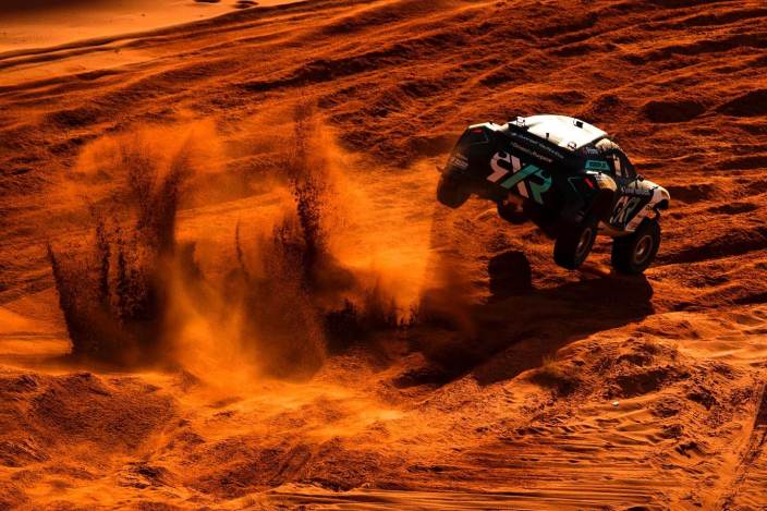 El RXR se lleva la victoria del #DesertXPrix con Mikaela y Johan