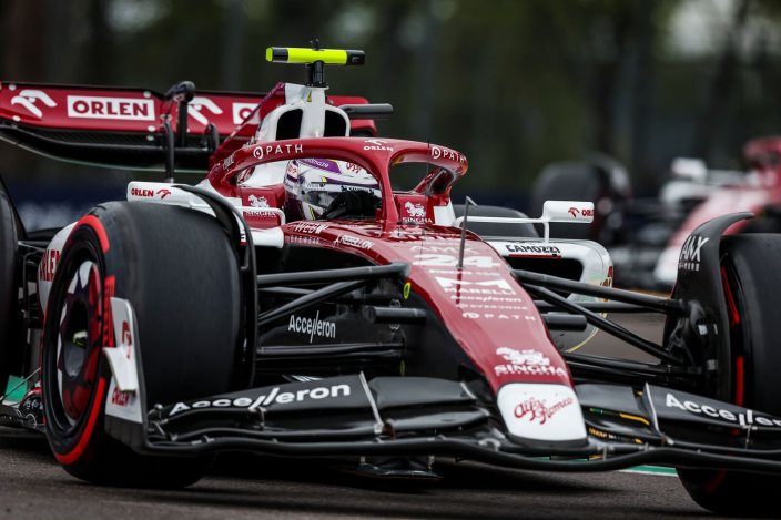Viernes en Emilia Romaña - Alfa Romeo consigue menos de lo que merece en Imola