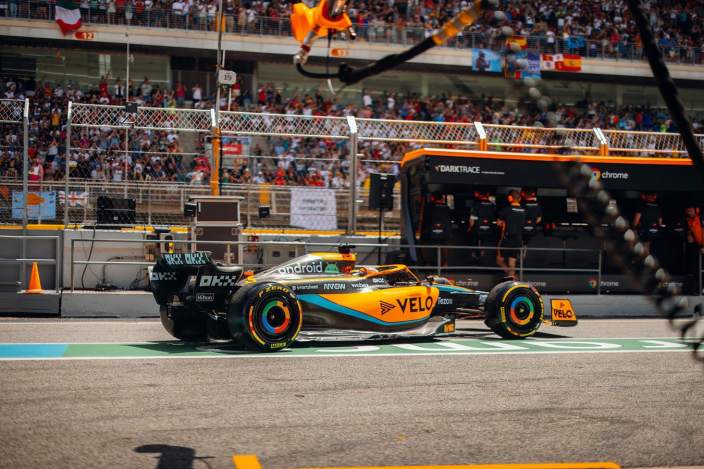 Sábado en España - McLaren se queda a centímetros de entrar con ambos coches en Q3