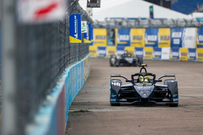 Mortara es el ganador del R7 en Tempelhof