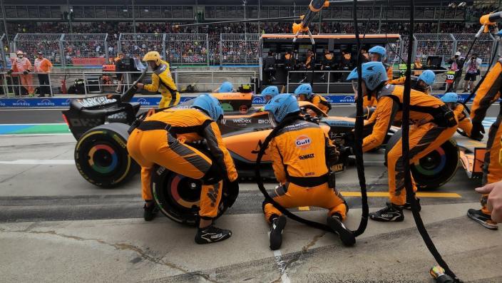 Domingo en Hungría – McLaren: Norris finaliza 7º; Ricciardo, fuera de los puntos