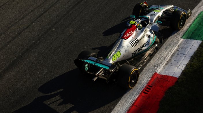 Viernes en Italia - Mercedes mantiene el tipo