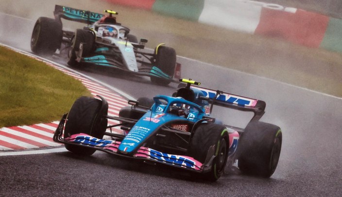 Domingo en Japón – Alpine consigue una vital bolsa de puntos