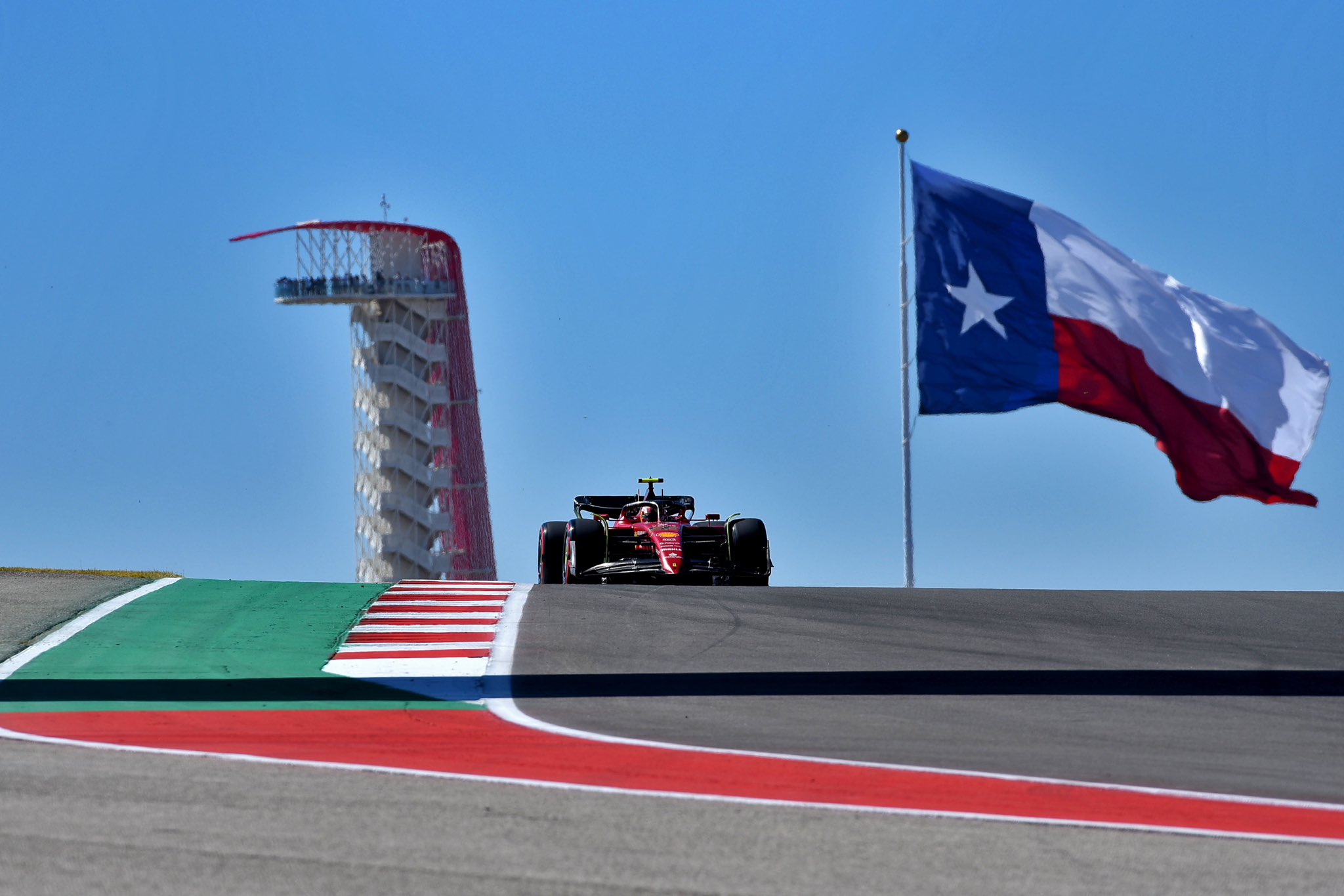 Sainz domina unos primeros libres en Austin marcados por la gran cantidad de debutantes