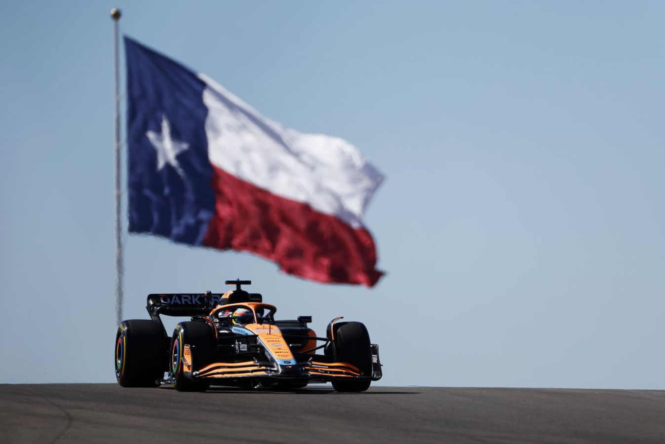 Viernes en Estados Unidos - McLaren: buen viernes con Palou sorprendiendo