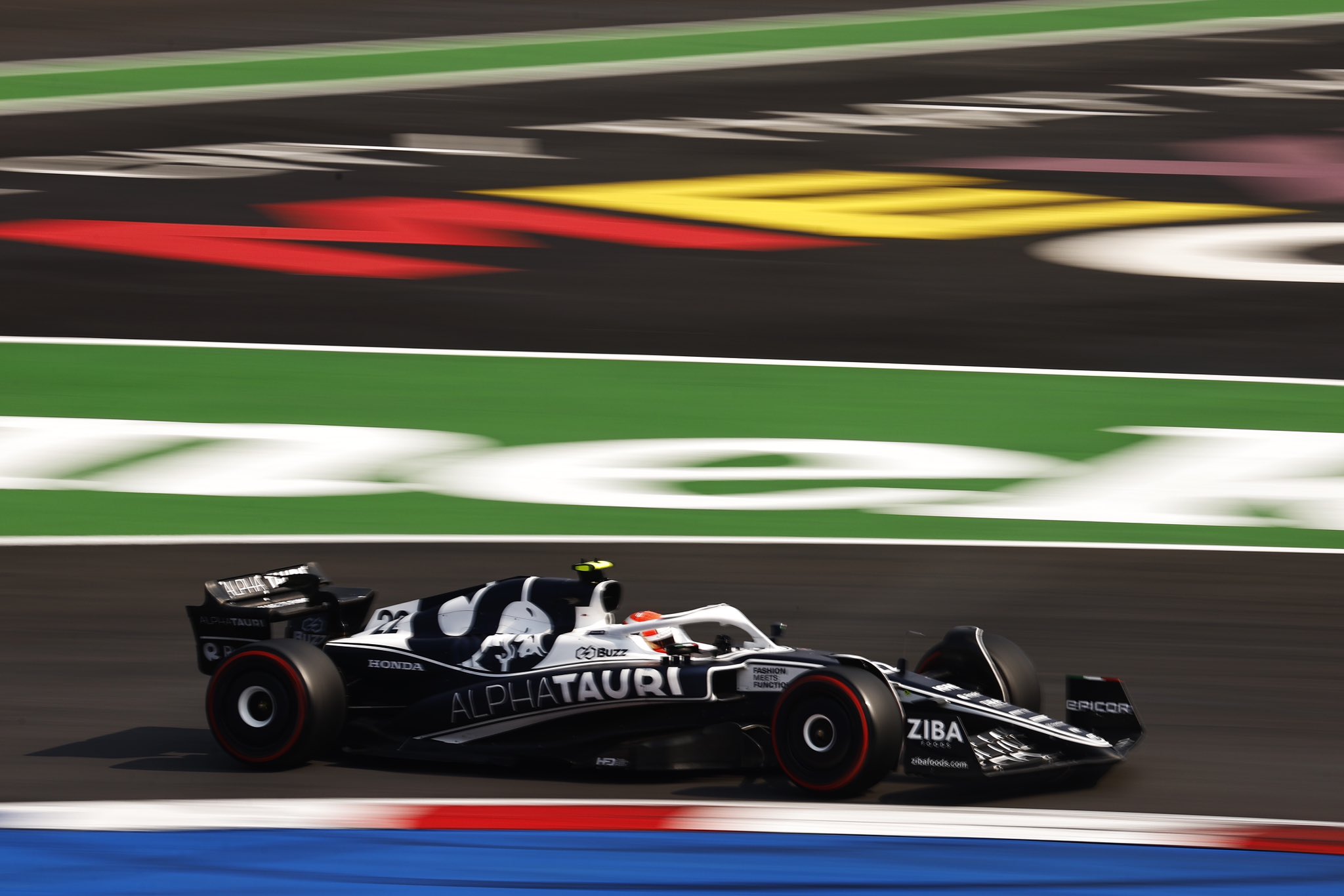 Domingo en México - AlphaTauri, la posición de salida les pasa factura