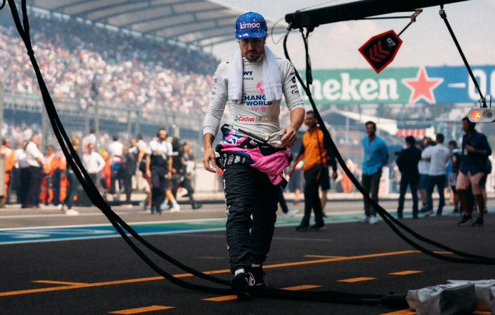 Domingo en México - Alpine, un 0; Alonso, un 10