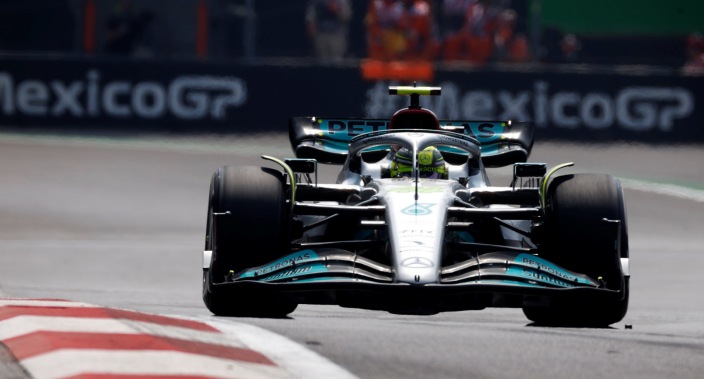 Viernes en México - Mercedes cerca de la cabeza pero cuidado con Alpine