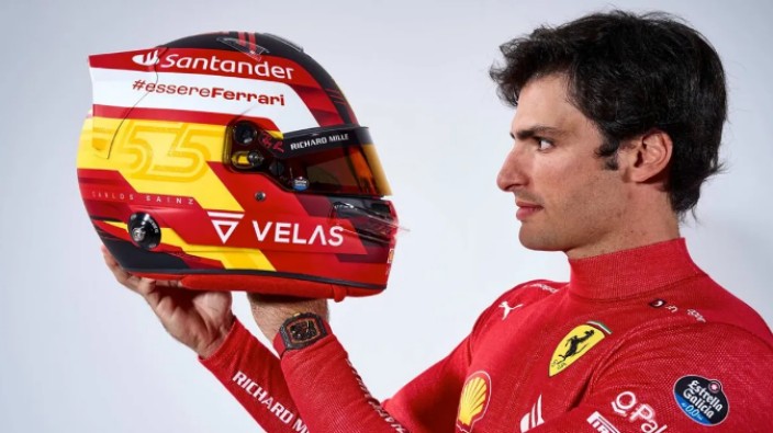 Sainz tuvo que cambiar su estilo de conducción en 2022