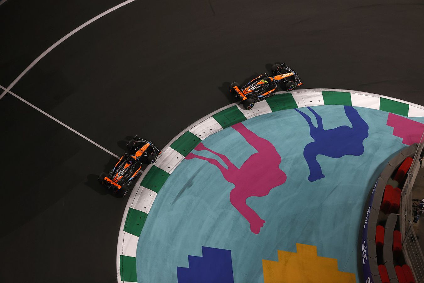 Domingo en Arabia Saudí – McLaren vuelve a sufrir una carrera llena de infortunios