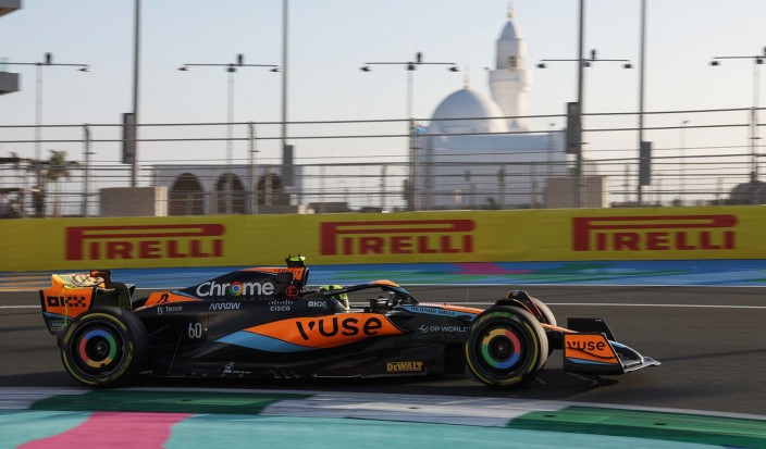 Viernes en Arabia Saudí – McLaren sigue sin dar con la tecla