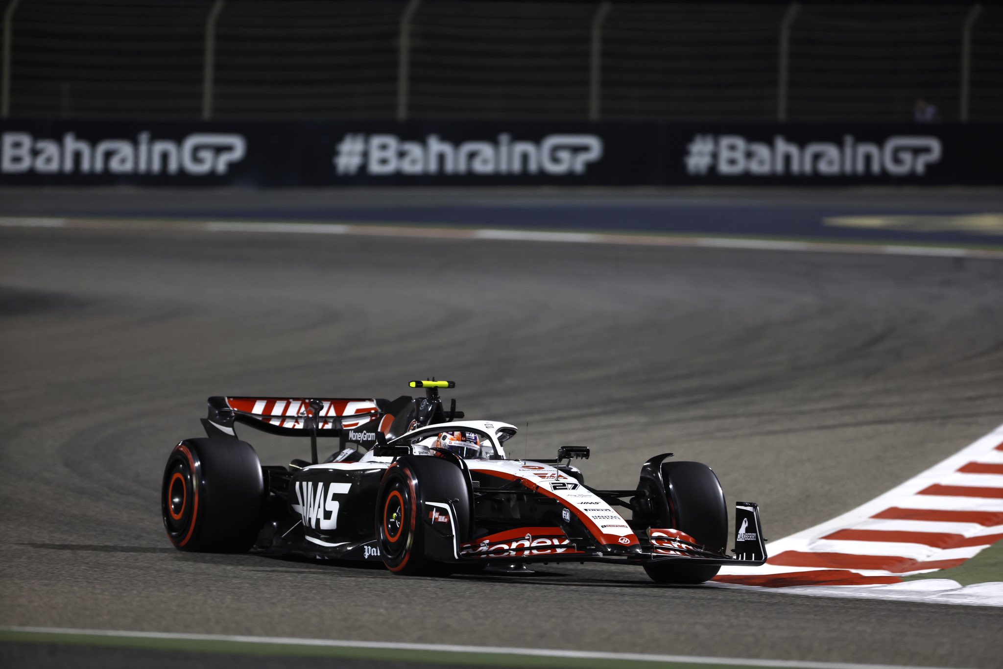 Sábado en Baréin - Haas entra a Q3 con Hulkenberg