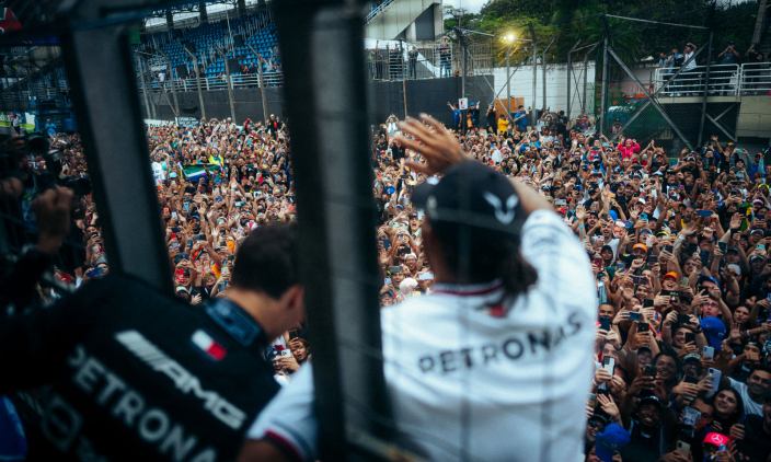 Hamilton: “Hay una parte de mí que tiene la esperanza de que encontraremos un truco”